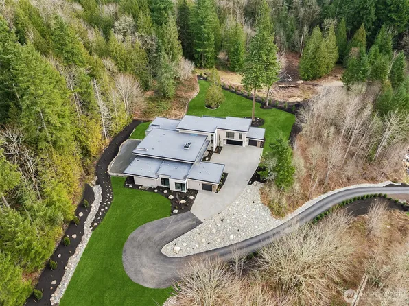 23752 NE 39th Place, Redmond, WA 98053