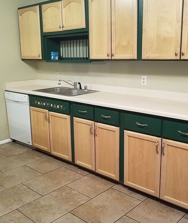 1st image of 4801 Caribbean Ave