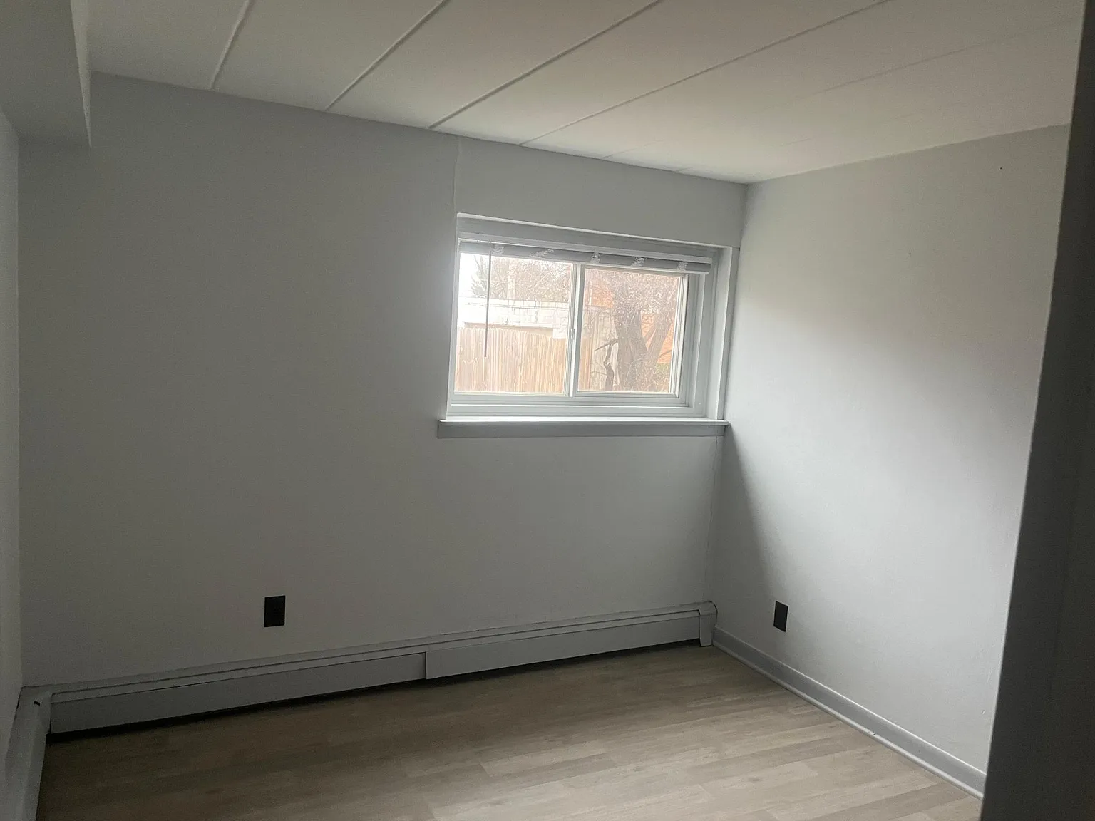 750 Halsted Rd — Photo 2
