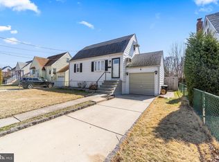 19 Union Ave, Bellmawr, NJ 08031