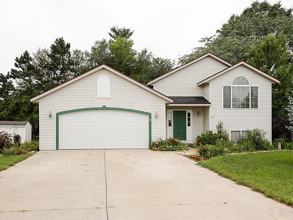 1740 riverbend dr-102