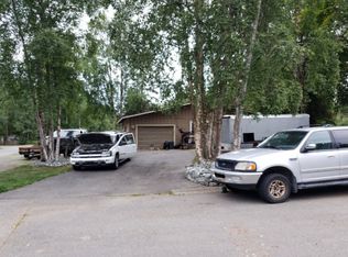 6160 Collins Cir, Anchorage, AK 99502