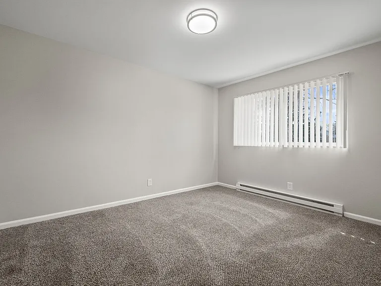 Creekside at Fenton Heights — Photo 20