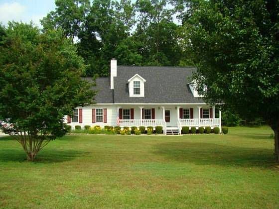 2nd image of 310 White Acres Dr