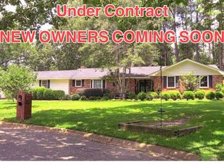 633 Periwinkle Ct, Sumter, SC 29150