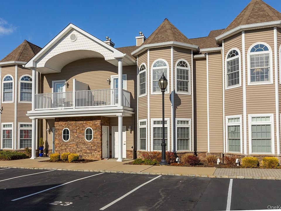 1st image of 11 Jacqueline Way