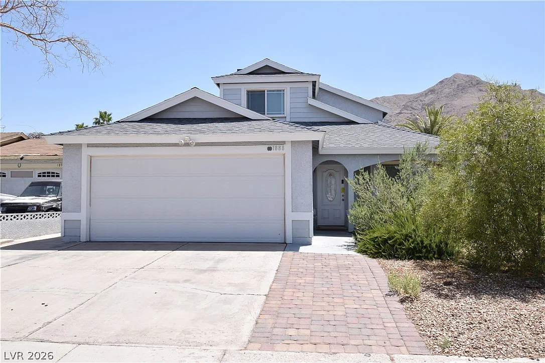 3 bed, 1611 sqft, $1,850 — Photo 1