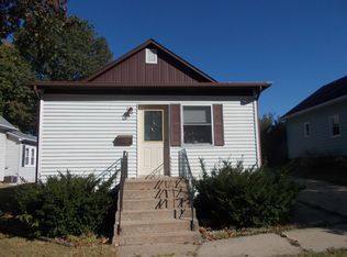 322 E 2nd St, Spring Valley, IL 61362