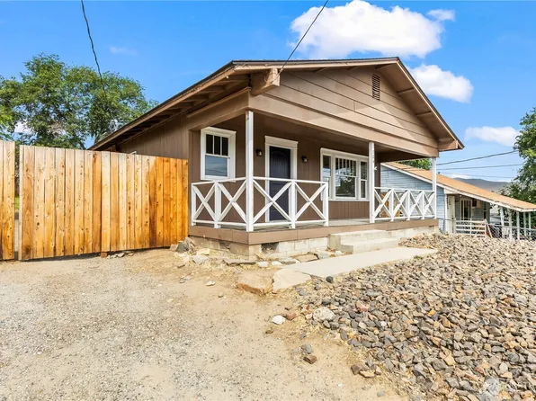 724 S Chelan Avenue, Wenatchee, WA 98801