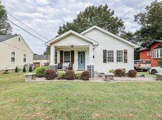 3283 Harrison St, Paducah, KY 42001