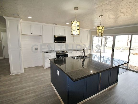 5th image of 6600 Estados Dr