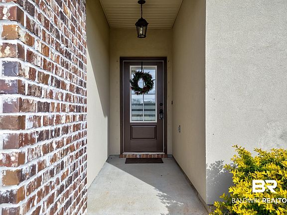 3rd image of 14881 Sonoma Blvd