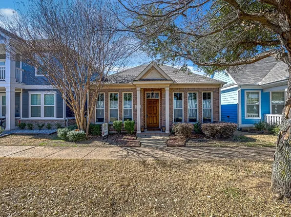 3704 Prague Mews, Dallas, TX 75236