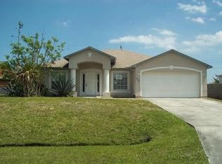 725 SW Babbit Dr, Port Saint Lucie, FL 34953