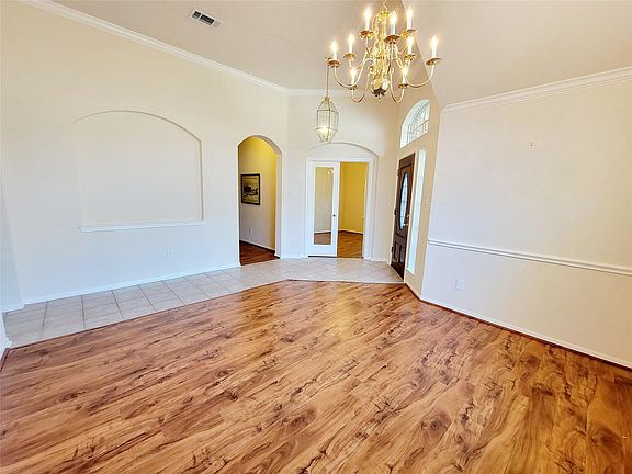 2nd image of 5007 Cypress Spring Dr