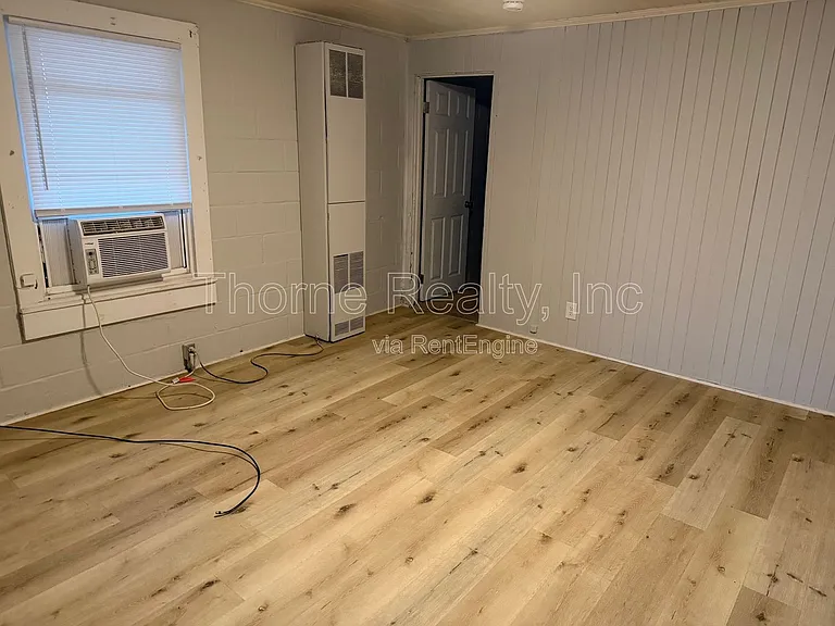 1504 Coleman St SE #B — Photo 4