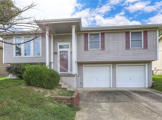 1844 Current St, Liberty, MO 64068