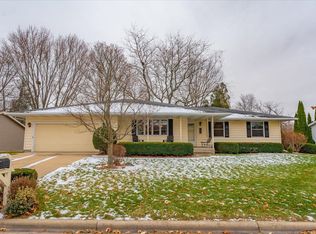 306 Lucille St, Verona, WI 53593