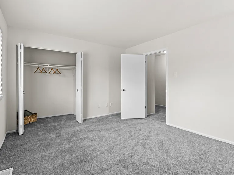 Southview Town Homes, LLC — Photo 10