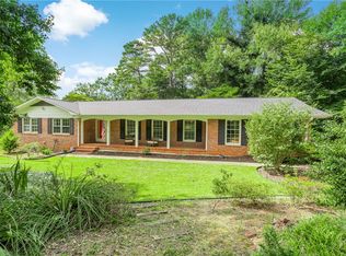 226 Camelot Rd, Clemson, SC 29631