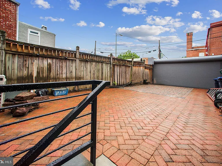 1215 S St NW #B — Photo 18