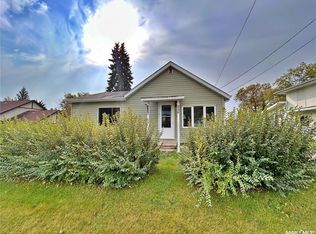 230 Railway Ave W, Wawota, SK S0G3S0