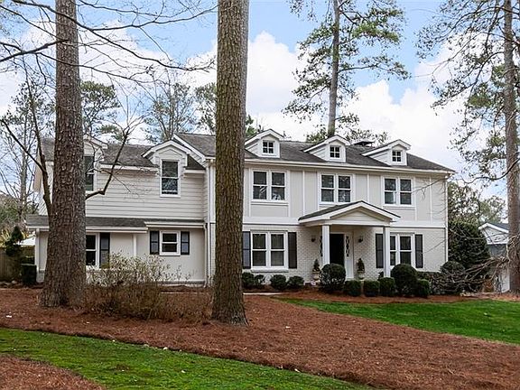 2nd image of 1035 Martins Lake Close
