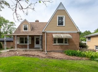 1314 W Talcott Rd, Park Ridge, IL 60068