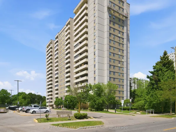 1338 York Mills Rd #1204, Toronto, ON M3A 3M3