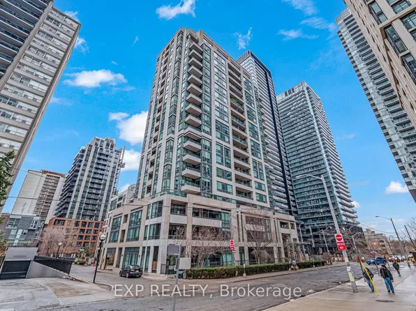 88 Broadway Ave #1102, Toronto, ON M4P 0A5