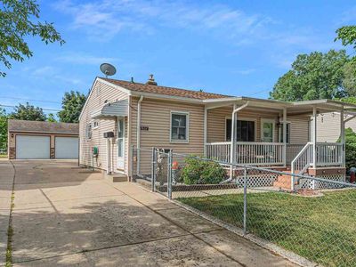 2802 Plainfield Ave, Flint, MI, 48506