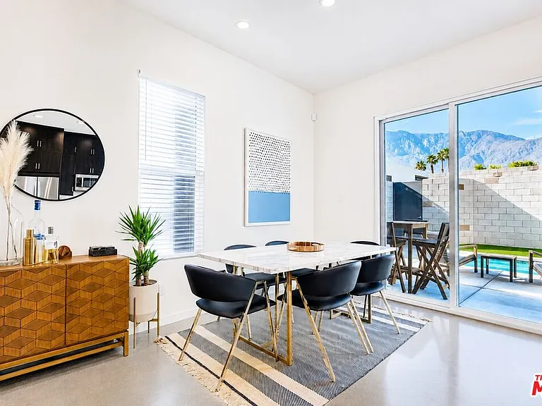 2693 Paragon Loop — Photo 10