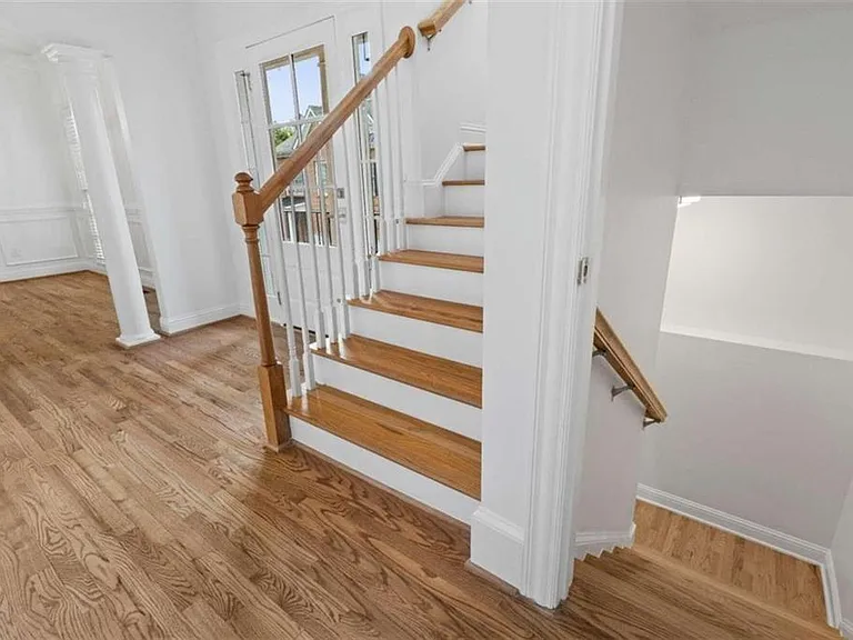 1711 Summit Glen Ln — Photo 23