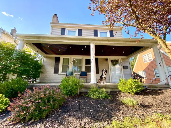 1037 Dorroll St NE, Grand Rapids, MI 49505
