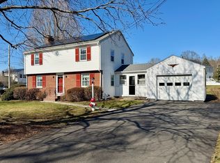 199 Plymouth St, Whitman, MA 02382
