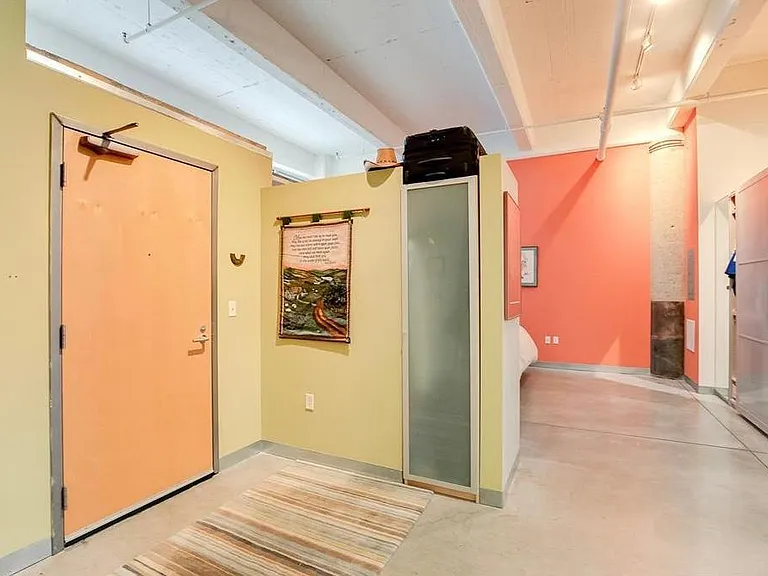 700 Washington Ave N #427 — Photo 17