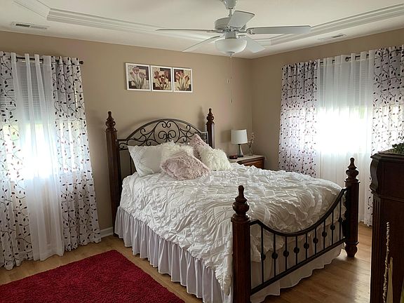5th image of 268 Wildwood Ct