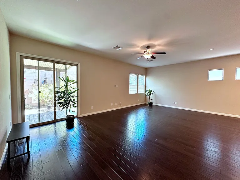 71 Newton Ridge Way — Photo 9