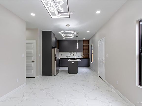 3rd image of 4220 Hummingbird Ave #80