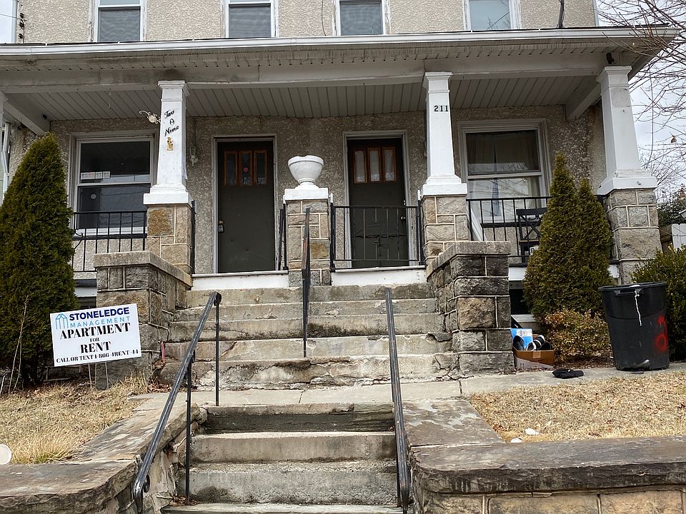 1st image of 209 N Bromley Ave APT 1