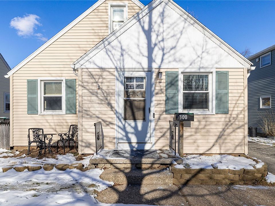 1st image of 300 Mosley Rd