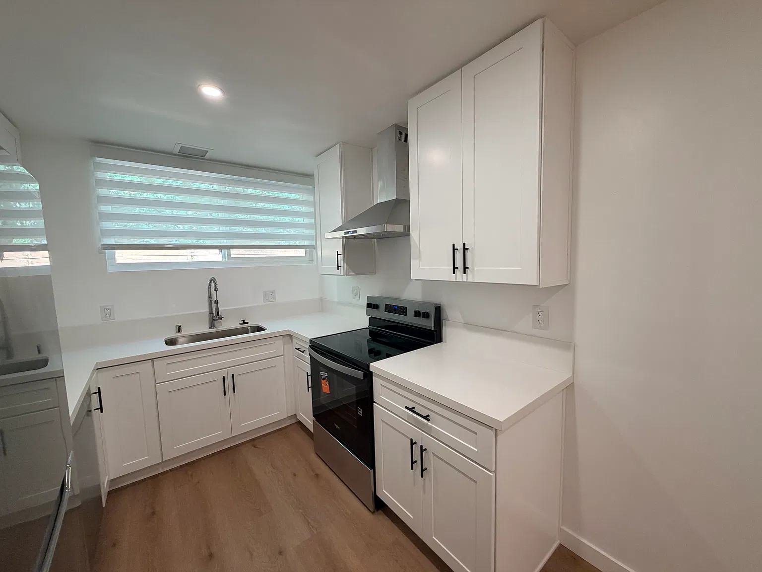 1 bed, 680 sqft, $2,100 — Photo 3