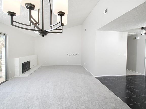 3rd image of 5165 Sunnywood Dr