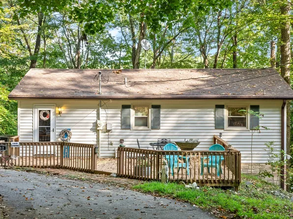 212 Cherry Bay Rd, Cadiz, KY 42211
