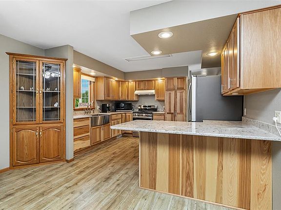 4th image of 103 Whitespire Drive