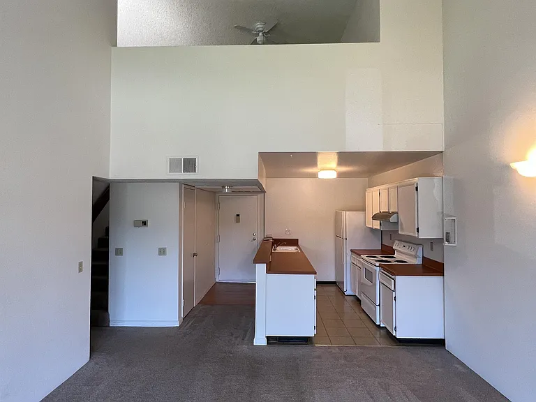 6151 Rancho Mission Rd #314 — Photo 6
