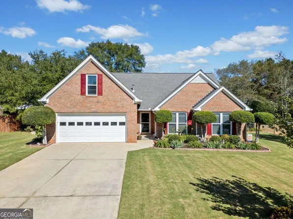 7075 Valley Landing Ct, Cumming, GA 30041