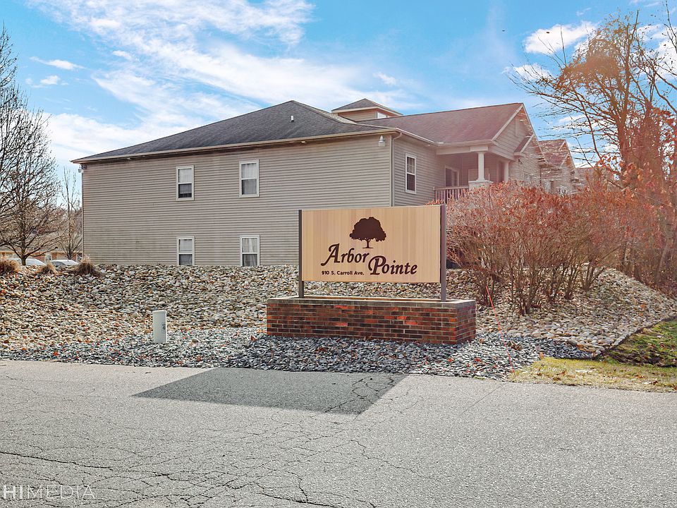 1st image of 910 S Carroll Ave APT 110
