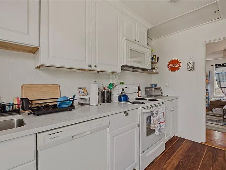 13 Hall Ave #B — Photo 7