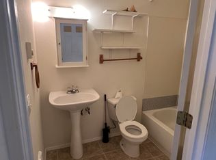 2024 L St UNIT A, Springfield, OR 97477